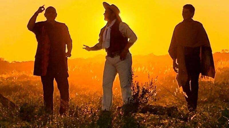 Lázaro Caballero estrenó videoclip con los Rojas