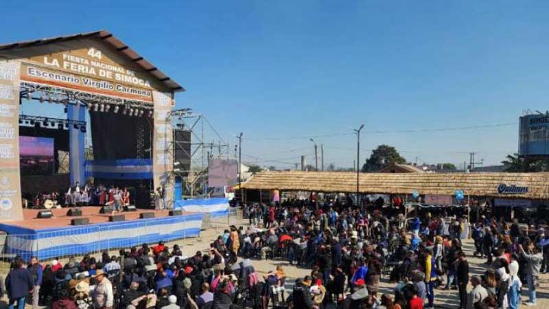 Simoca celebra la 45° Fiesta Nacional de la Feria Folklórica