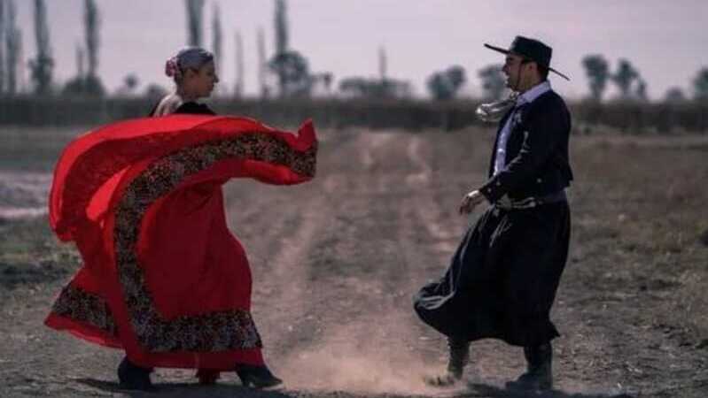 Folklore en San Juan: identidad cuyana que emociona