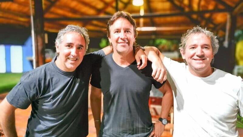 Un encuentro para siempre: el emotivo gesto de Los Alonsitos a un viejo amigo que creyó en ellos desde el inicio